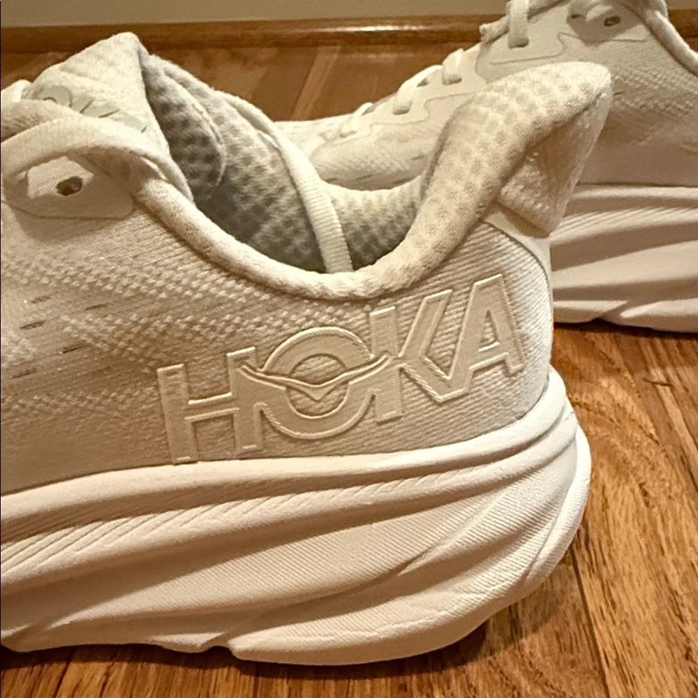 Hoka White Athletic Shoes - Picture 4 of 10